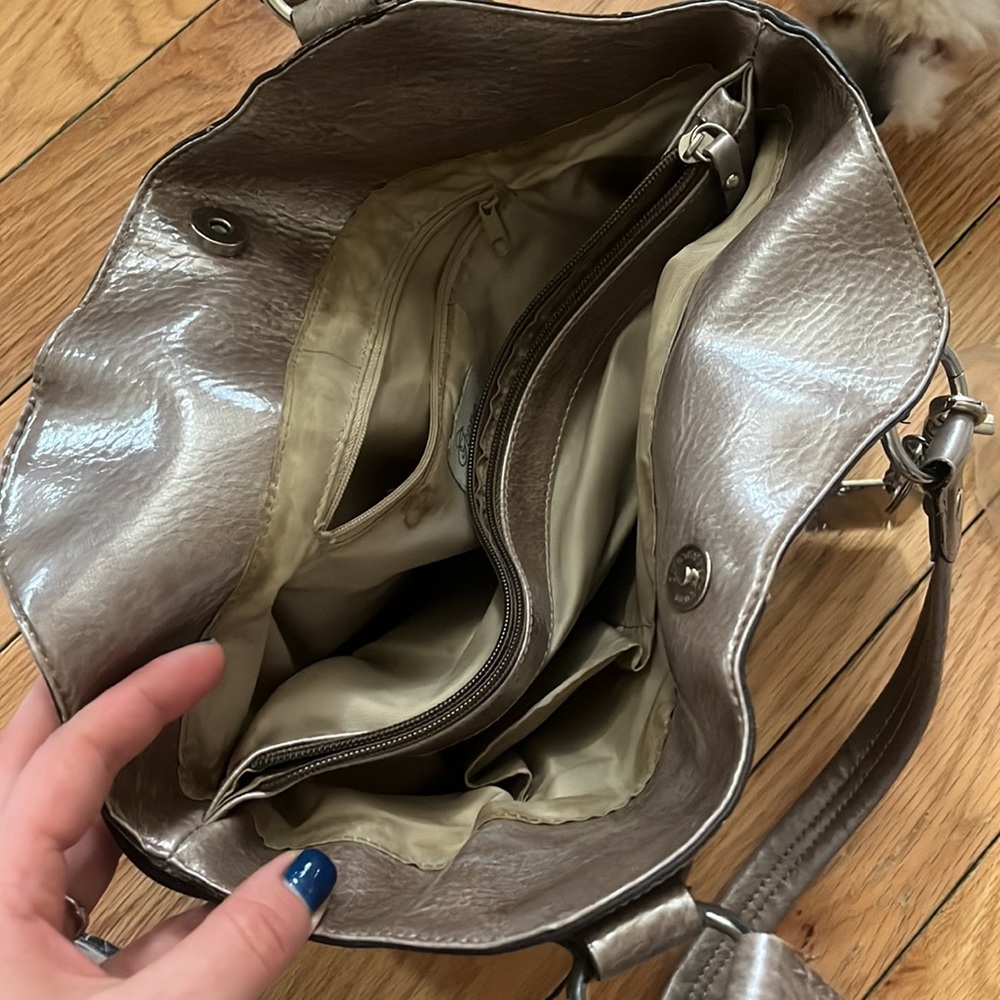 Purse - Picture 3 of 4